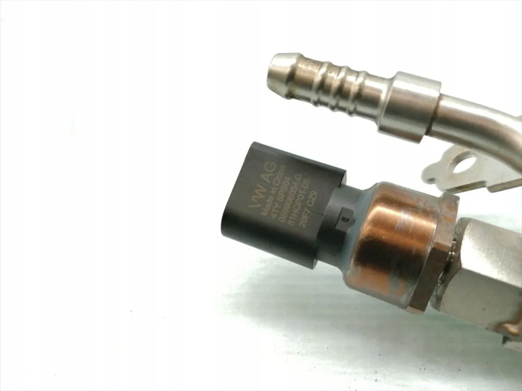 Купить Audi a5 датчик давления топливной  s5 quattro бензин 260kw 354 hp 2017