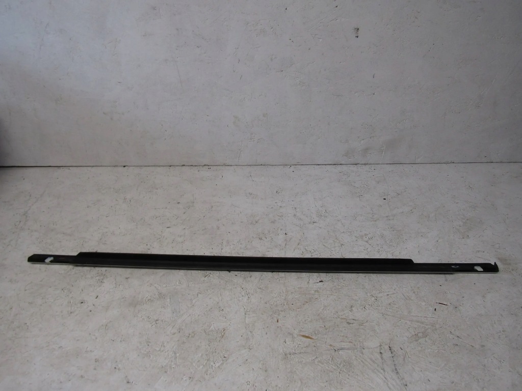 фото №8, Volvo v90 ii молдинг уплотнитель дверь левых задняя