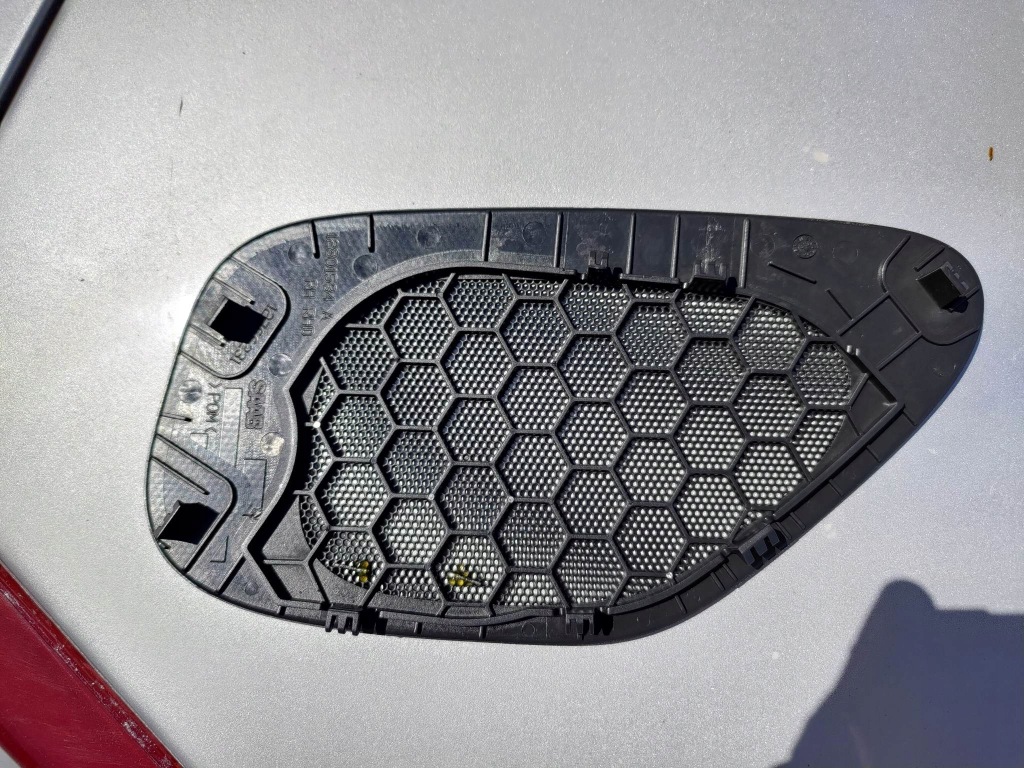 Накладки bose заглушки saab 9-3 ii 93 оригинальный номер l+p оригинал Киев