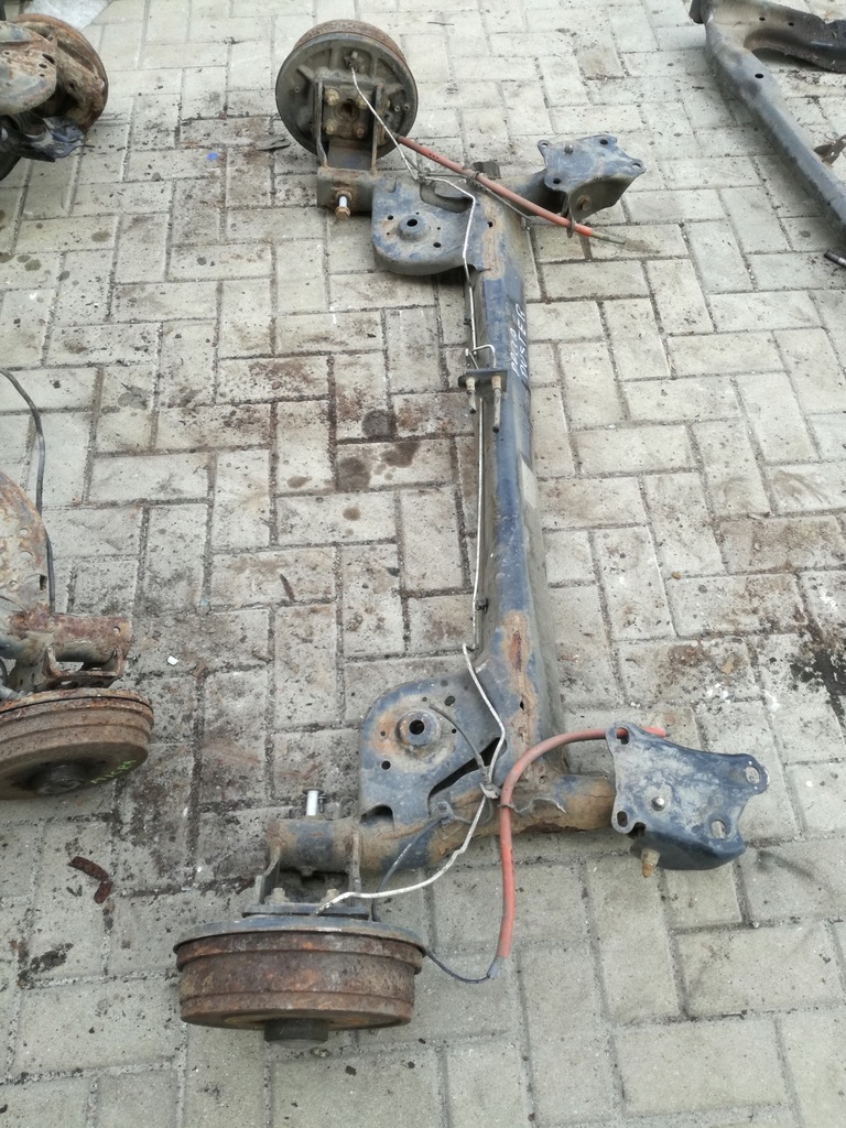 фото №1, Dacia duster i балка підвіска задня oś задня