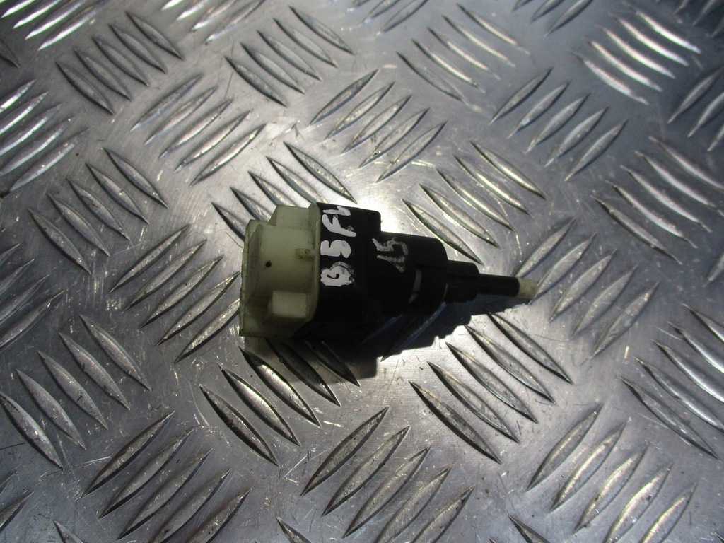 фото №1, Датчик стоп vw passat b5 1.6
