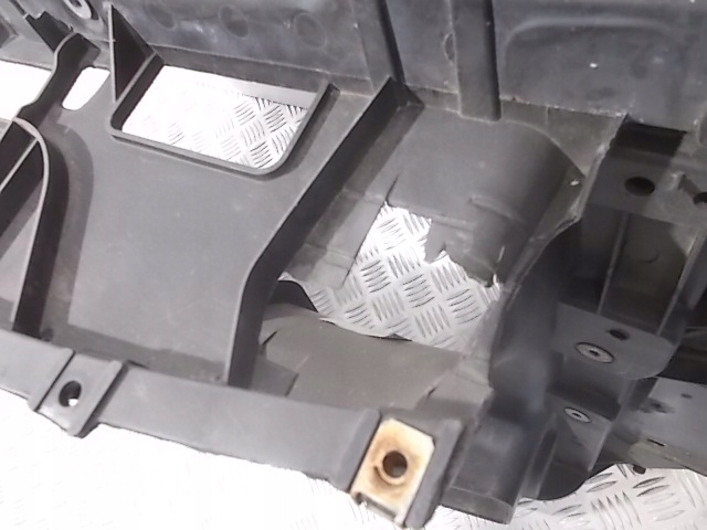 фото №9, Pas передний bmw 1 e81 e82 e87 e88 04-13 оригинал