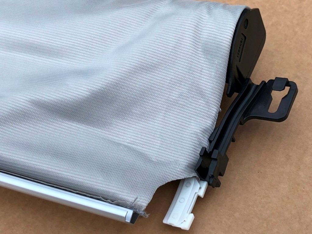 Купить Шторка защита панорамы grey серая 7p0877307b do vw volkswagen touareg