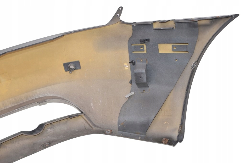 фото №13, Aston martin db9 бампер задня