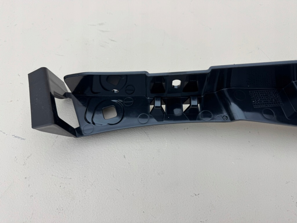 фото №11, Bmw i3 l01 13r- напрямна бампера крила лівий задня 51137296755