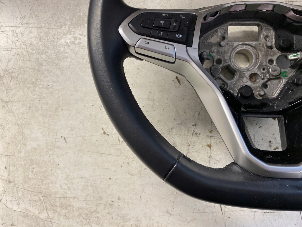 фото №5, Vw t-roc воздуховод кожа мультифункция 2gm419089af