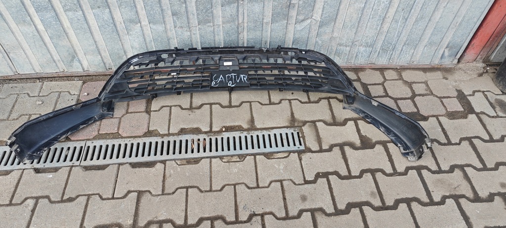 фото №5, Решітка бампера перед renault captur ii