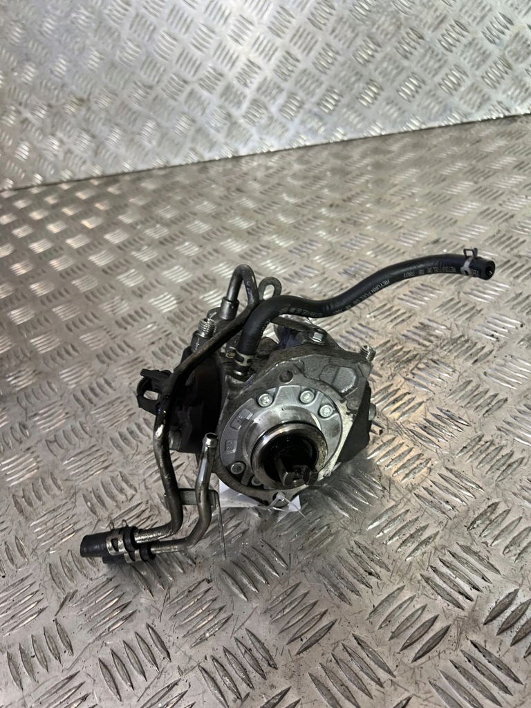 Mitsubishi outlander насос упорскування 1460a043 Доставка