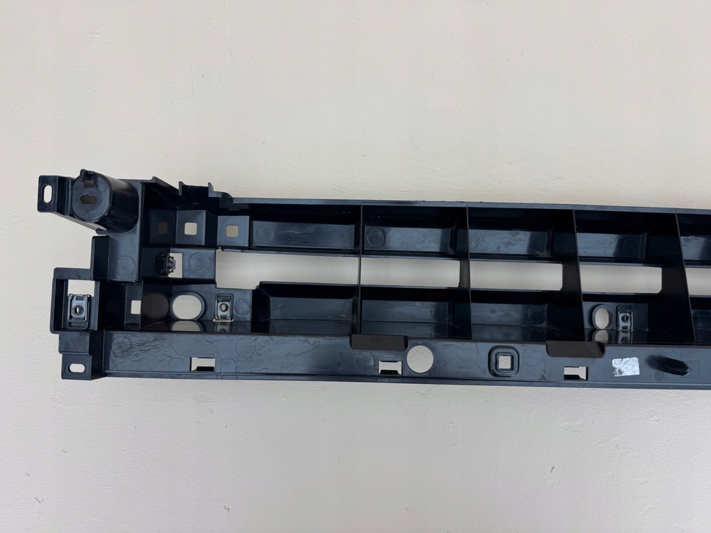 фото №13, Land rover defender 20r- кронштейн кронштейн бампера перед передний l8b2-17a793