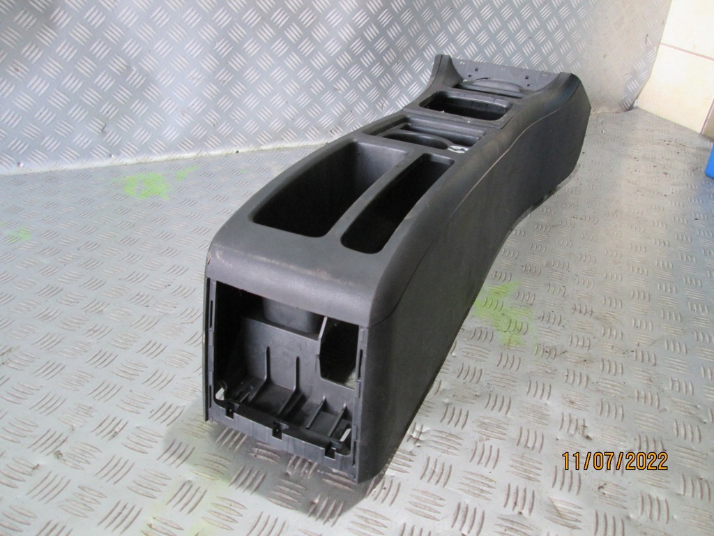 фото №5, Туннель пепельница кронштейн na кружка mercedes w169