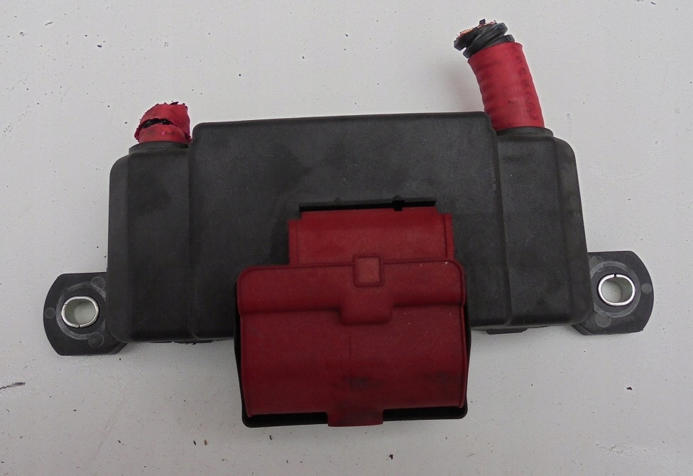 фото №1, Клема акумулятор корпус alfa giulia stelvio