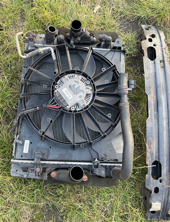 фото №7, Pas передній комплект радіатор вентилятор радіатор jaguar xf lift 2.2 x250