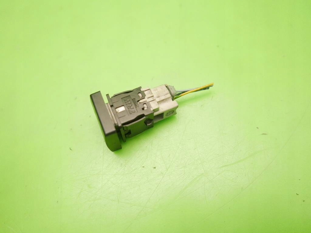 фото №4, Переключатель кнопка сигнализация peugeot 607 phi 99-04