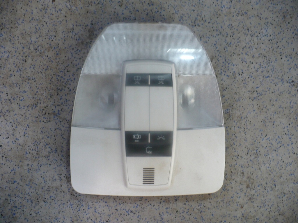 фото №1, Mercedes b-klasa w245 лампа освещение кабины