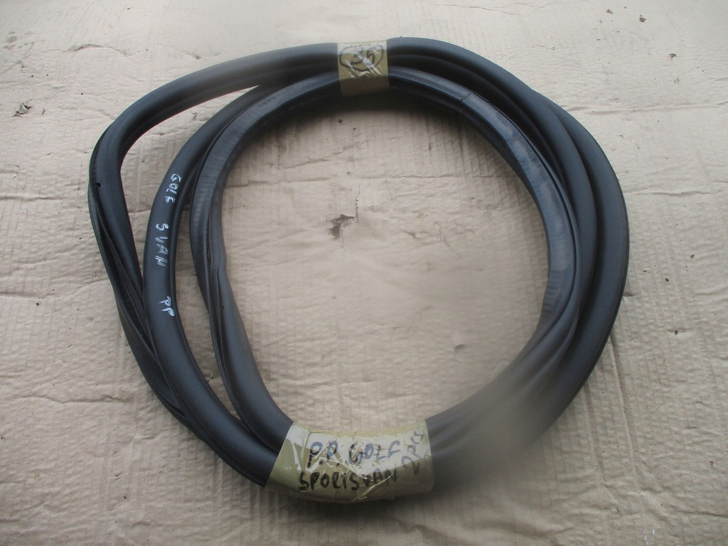 фото №1, Прокладка правий перед 510867912d vw golf sportsvan