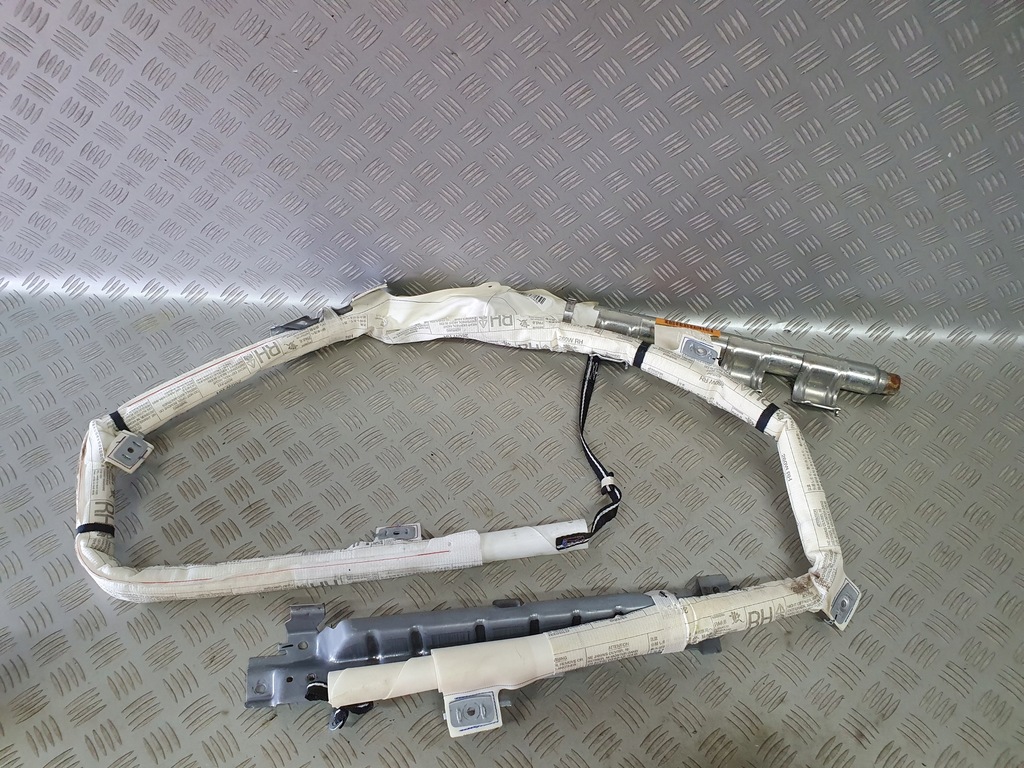 фото №1, Права шторка безпеки toyota corolla verso ii