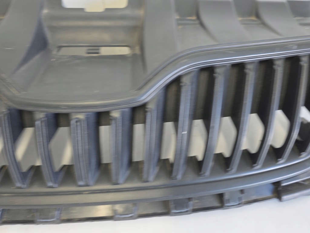 фото №9, Решётка радиатора решётка радиатора перед skoda fabia iii 3 14-18r 6v0853653a