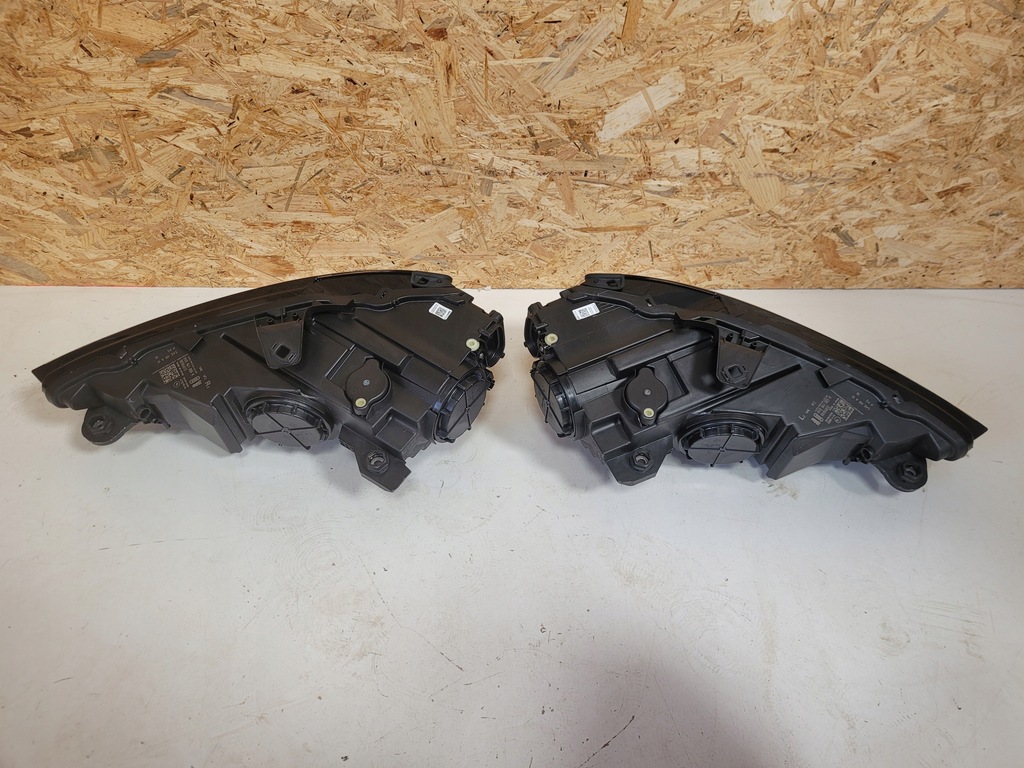 фото №10, Лампа audi a3 e-tron ксенон led usa 8v0941006k 8v0941005k