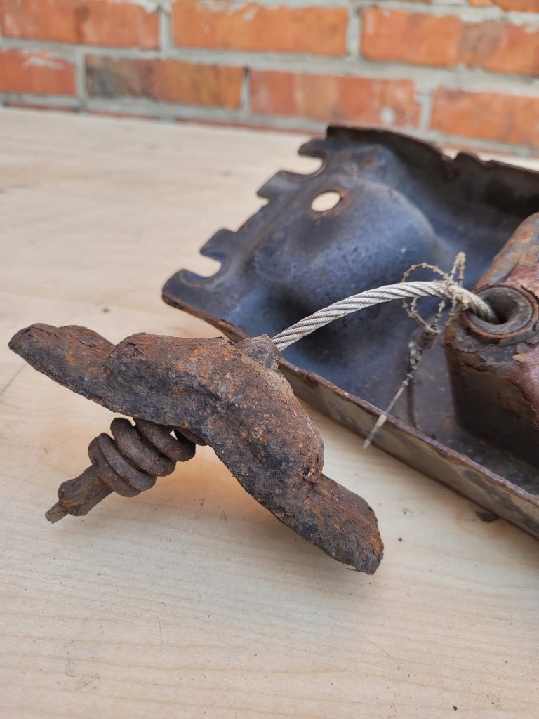 фото №7, Jeep cherokee kk 07-12 подъемник колеса запасного