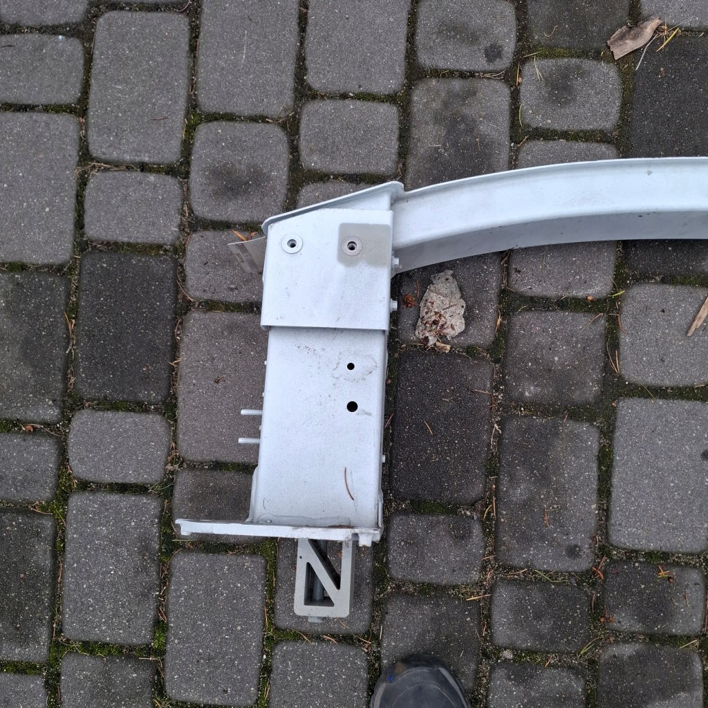 Балка бампера передний усилитель lift volvo xc40 2022- 32277211 Цена