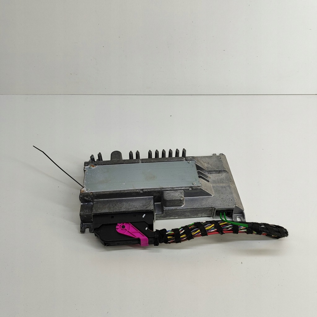 Купити Audi e-tron 2019 підсилювач аудіо