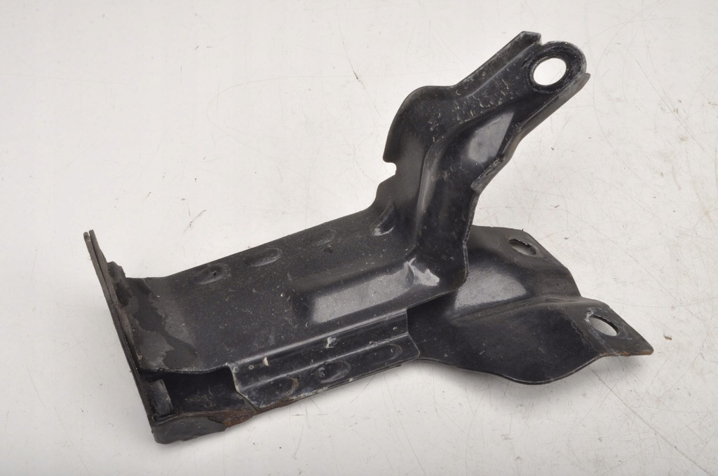 фото №1, Volvo s60 ii v60 кронштейн радіатора ліва