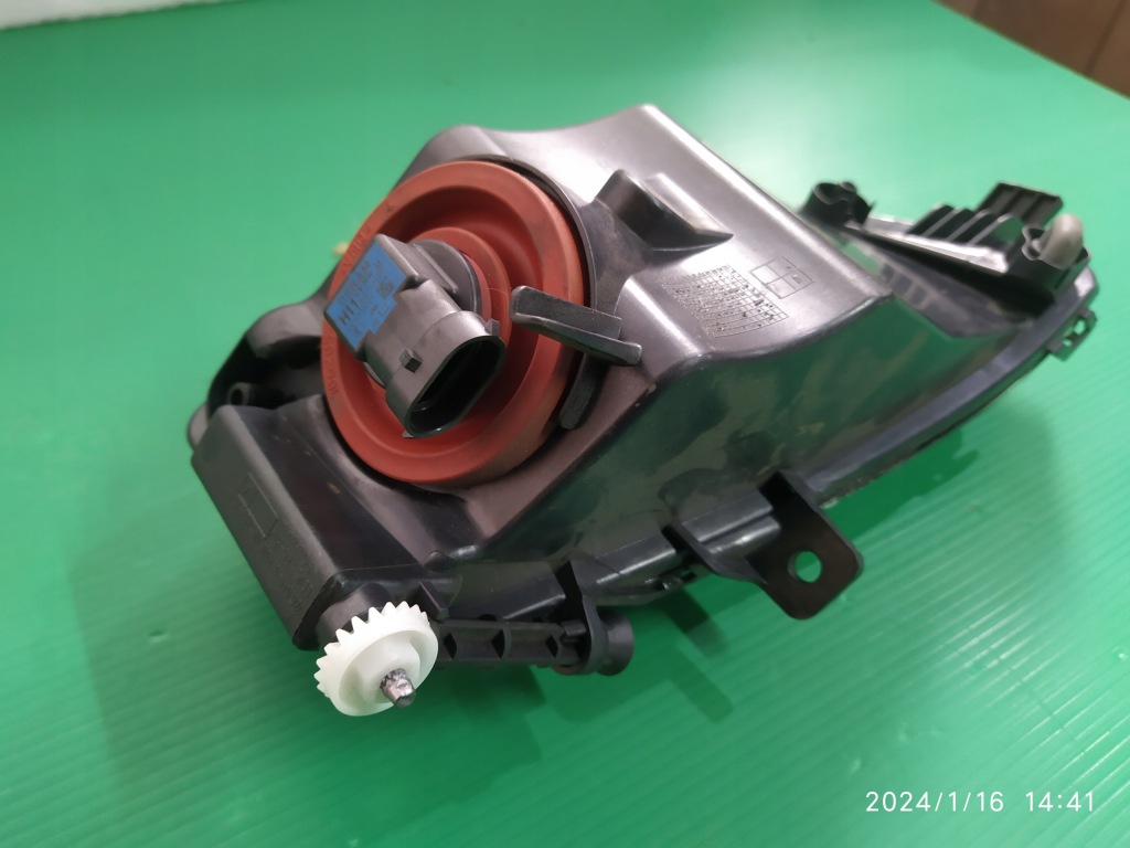 фото №8, Противотуманная фара левый 5g0941661 vw golf vii 2012-2016 oryg