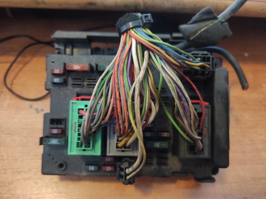 фото №1, 9650663980 модуль коробка bsm peugeot 206