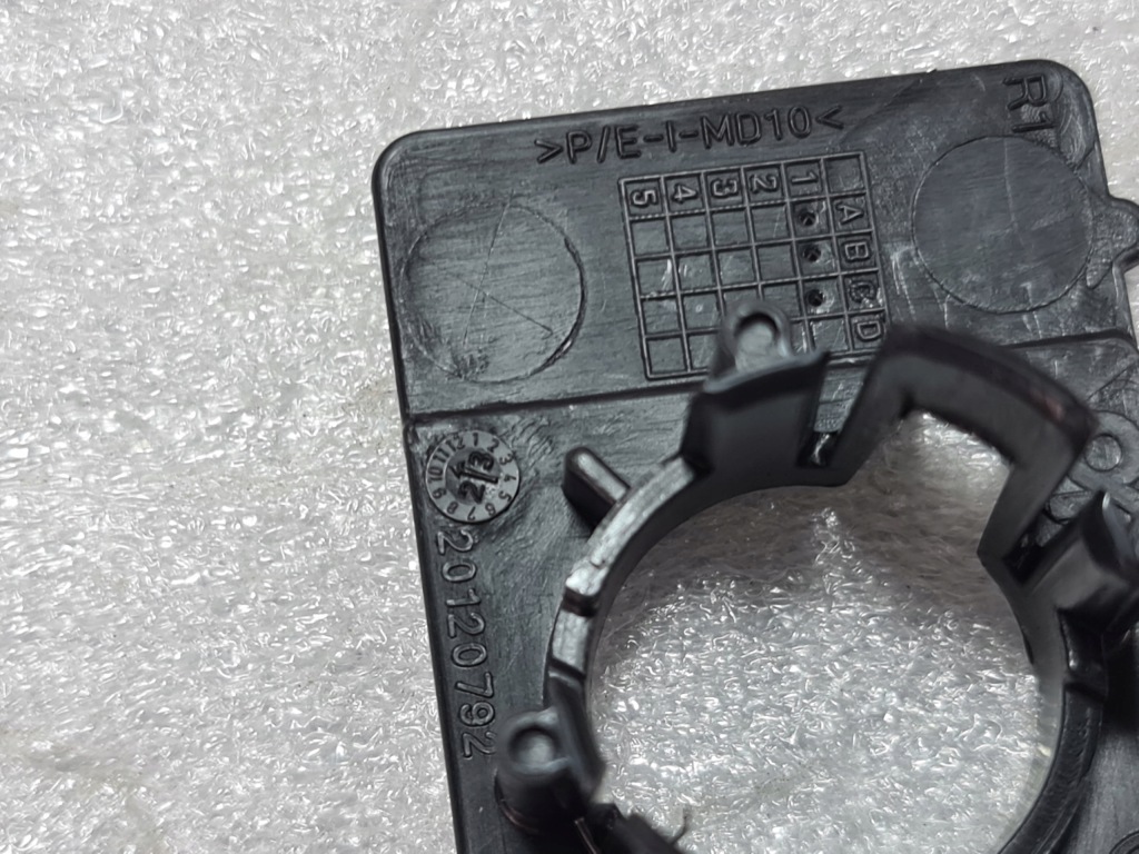 фото №8, Opel corsa f кронштейн держатели датчиков парковки pdc 1663828080