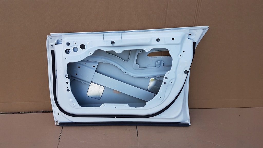 фото №14, Дверь перед правое mercedes eqe w295