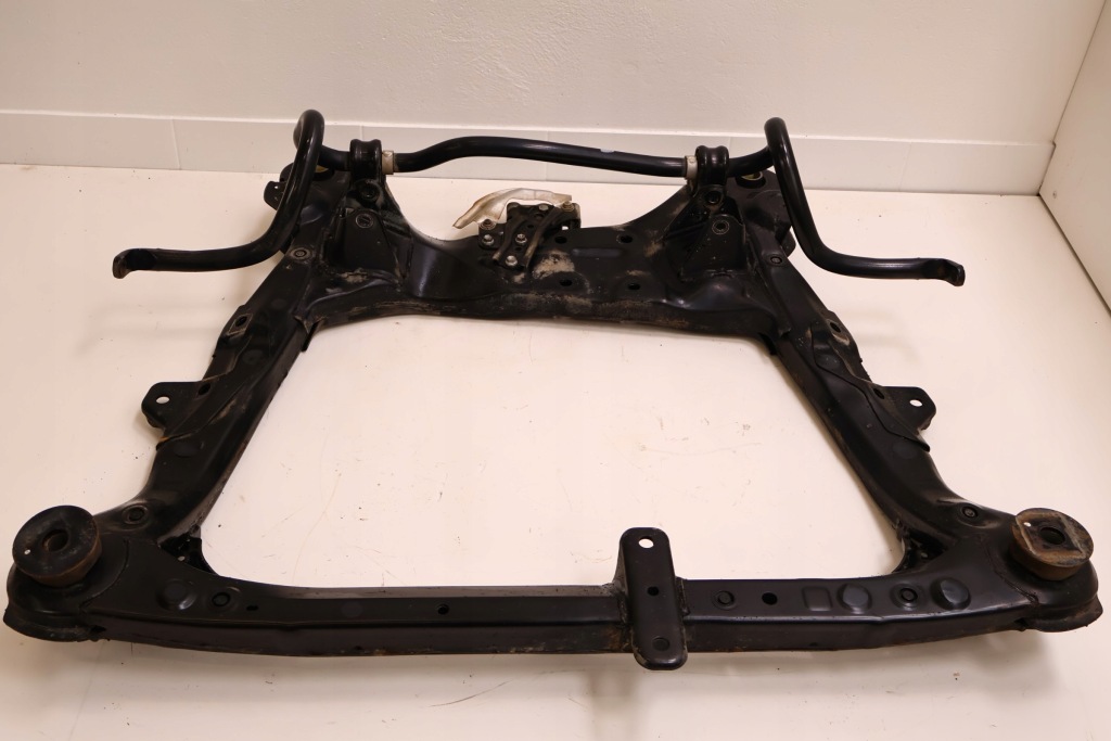 Купити Lexus rx iv 450h hybrid підрамник підрамник перед