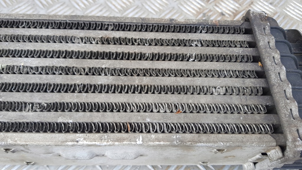 Mercedes w220 интеркулер радиатор воздуха 3.2 cdi a2205280080 с Разборки