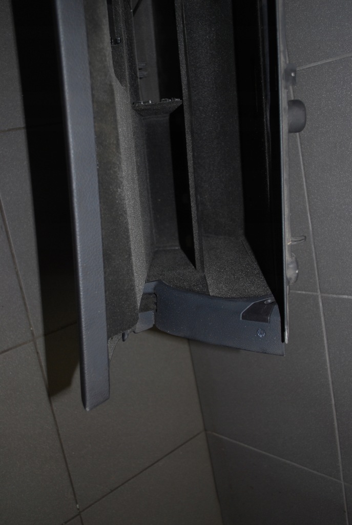 фото №8, Бардачок пасажира audi a6 c6 soul eu 4f1857035