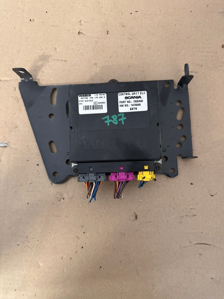 Купити Scania r блок керування модуль ecas 1530440 elc