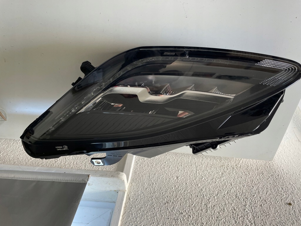 Jaguar e pace x540 фара передня ліва matrix full led без  ремонт 2023r Недорого