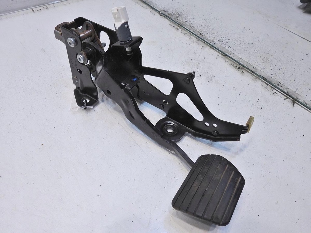 фото №7, Педаль гальма автоматична коробка передач renault scenic ii 1.6 16v