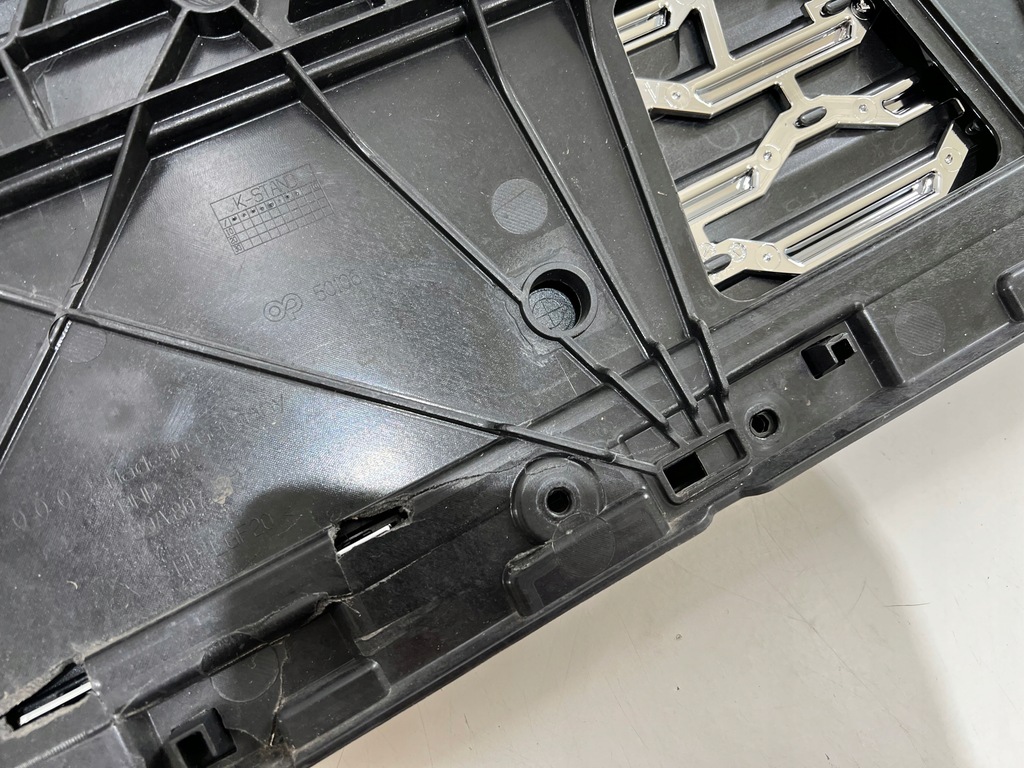 фото №10, Решітка радіатора решітка радіатора audi q4 e-tron 89a