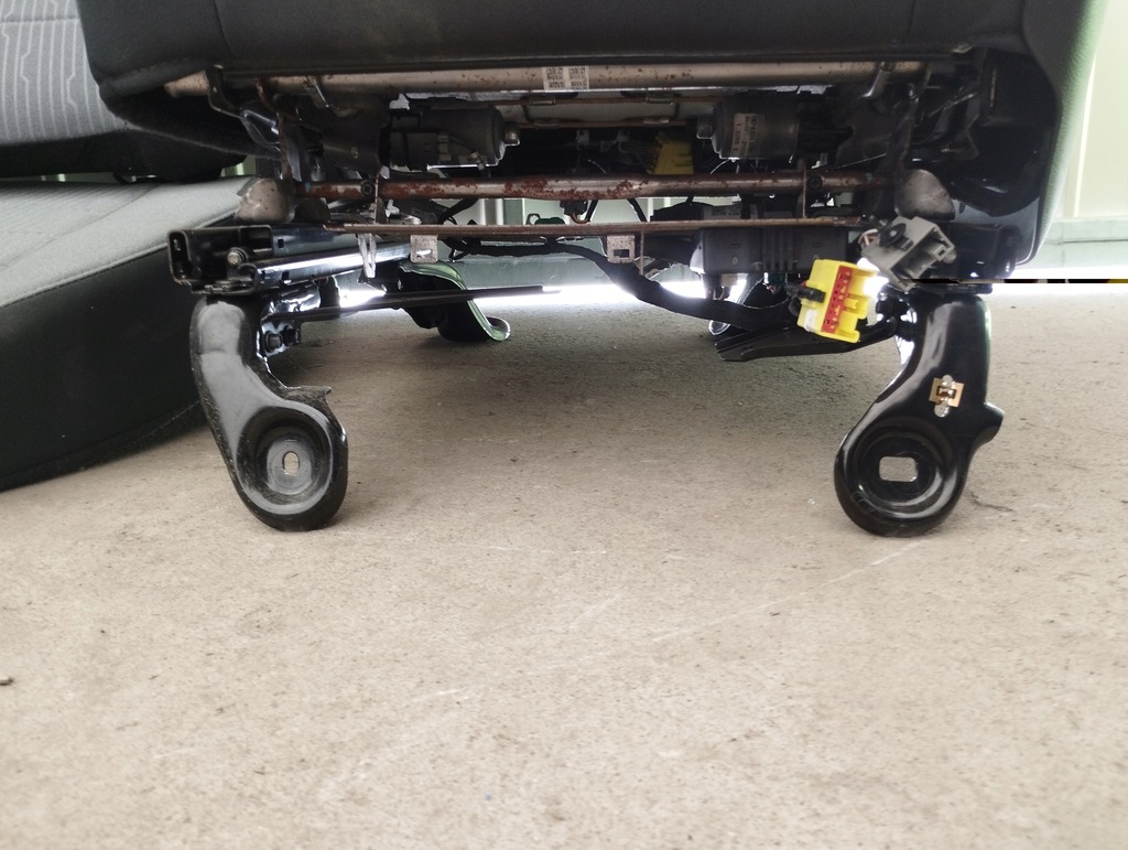 фото №12, Dodge ram 1500 13-25 сидіння заднє сидіння задня тунель usa