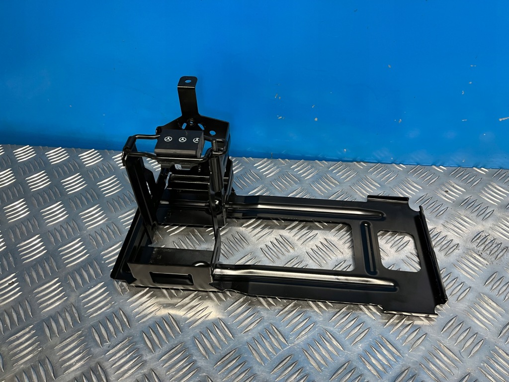 фото №1, Mercede w212 lift кронштейн основа акумулятор