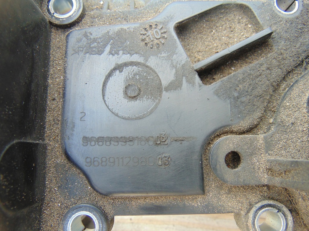 фото №9, Крышка защита крышка клапанов mondeo mk4 mk5 focus mk3 c-max mk2 1.6 tdci