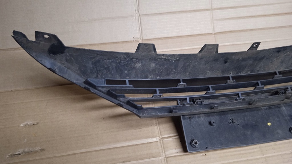 фото №7, Insignia b молдинг накладка бампера перед z22y