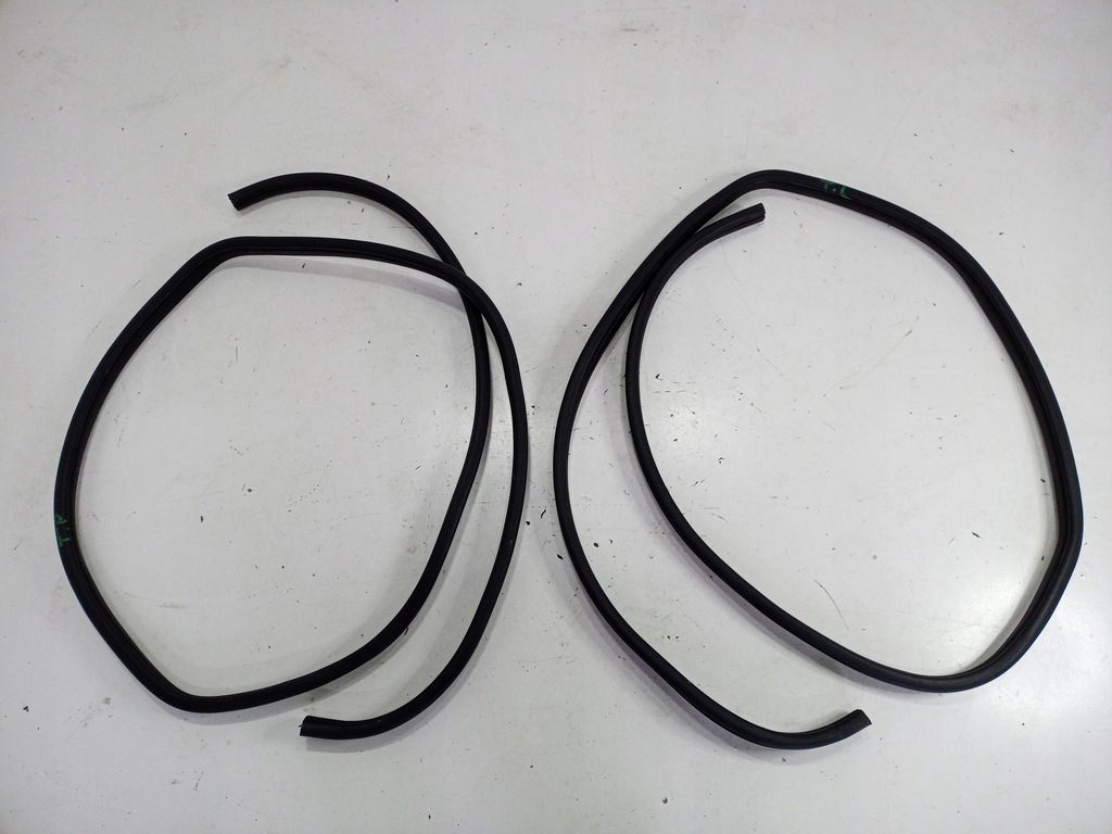 фото №1, Прокладка дверь левый правый задняя kia optima iii sed