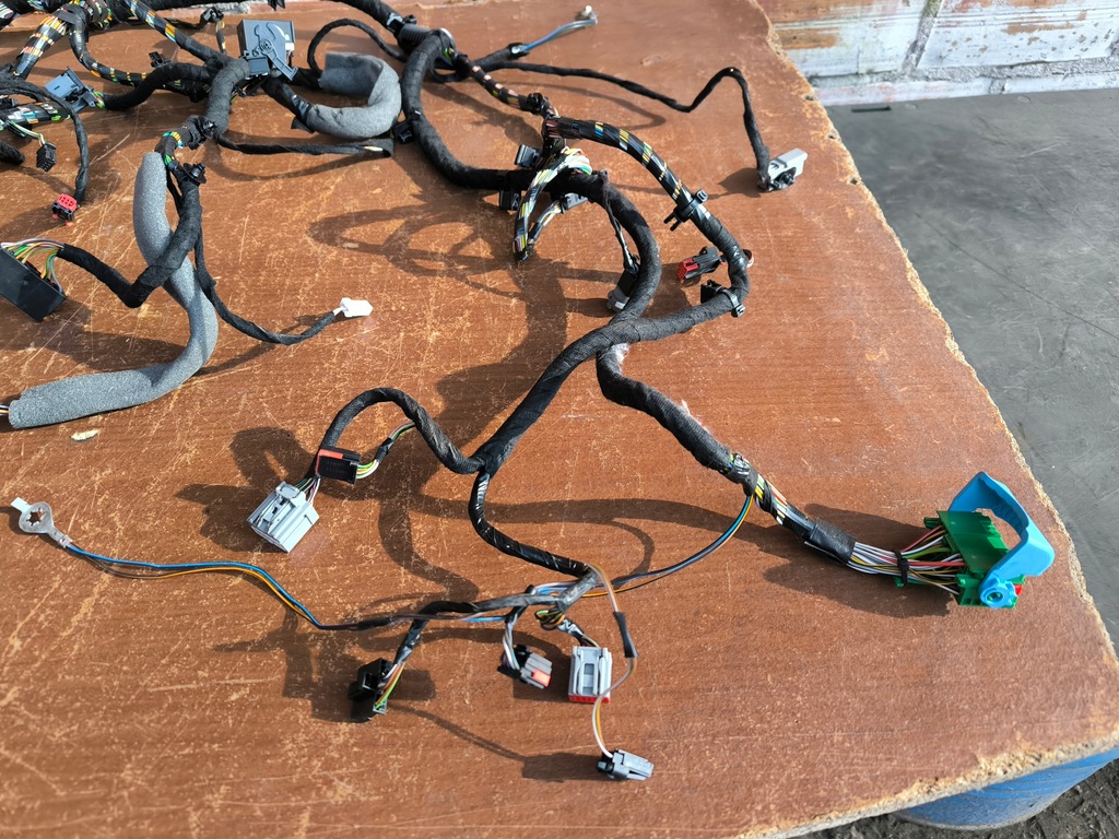 фото №9, Ford kuga mk1 2.0 tdci джгут панелі консолі