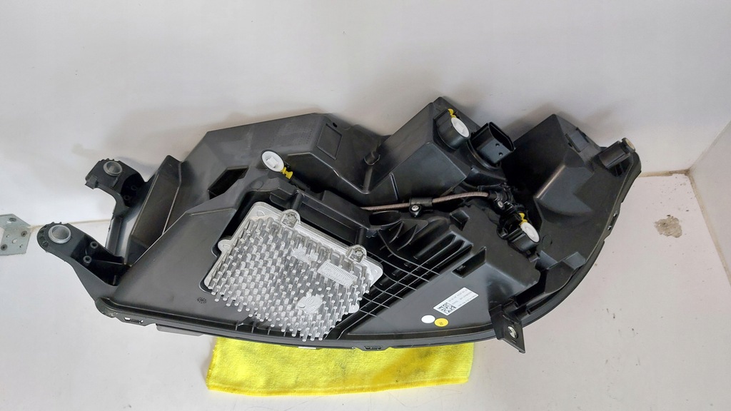 фото №9, Лампа права перед jaguar i-pace x590 mid m9d3-13w029-ee europa nowa