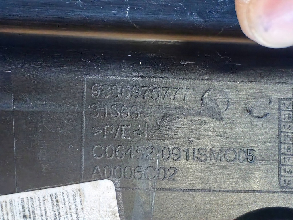 фото №9, Citroen c4 picasso ii - молдинг накладка накладка бампера перед