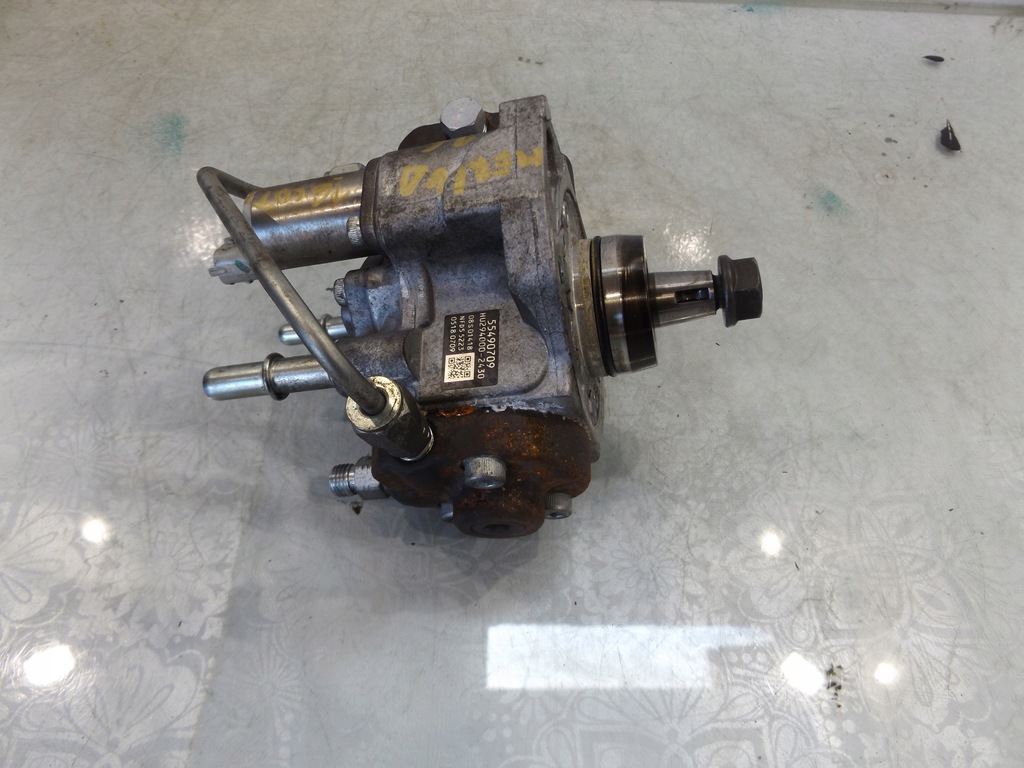 фото №5, Meriva b 1,6cdti насос впрыскная 55490709