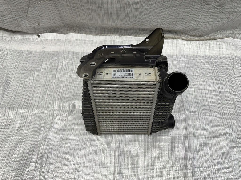 фото №5, Інтеркулер радіатор лівий maserati granturismo m189 6701765410