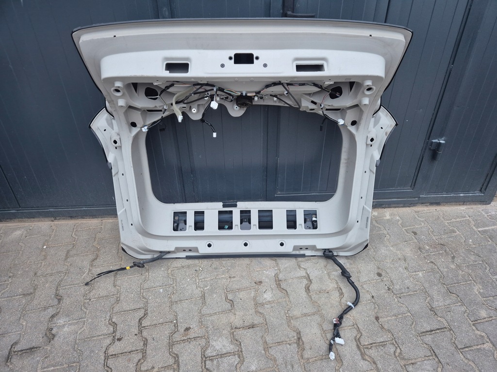 фото №11, Nissan ariya задня кришка багажника poznań