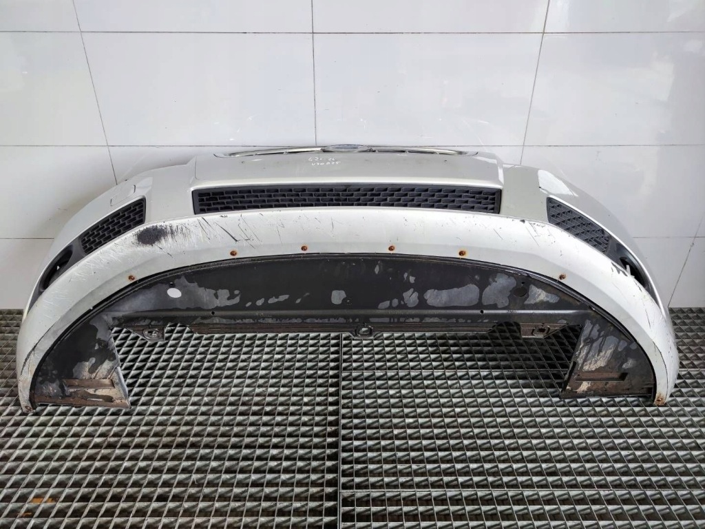 Бампер перед передний решётка радиатора 426-26 volvo v70 iii lift Киев