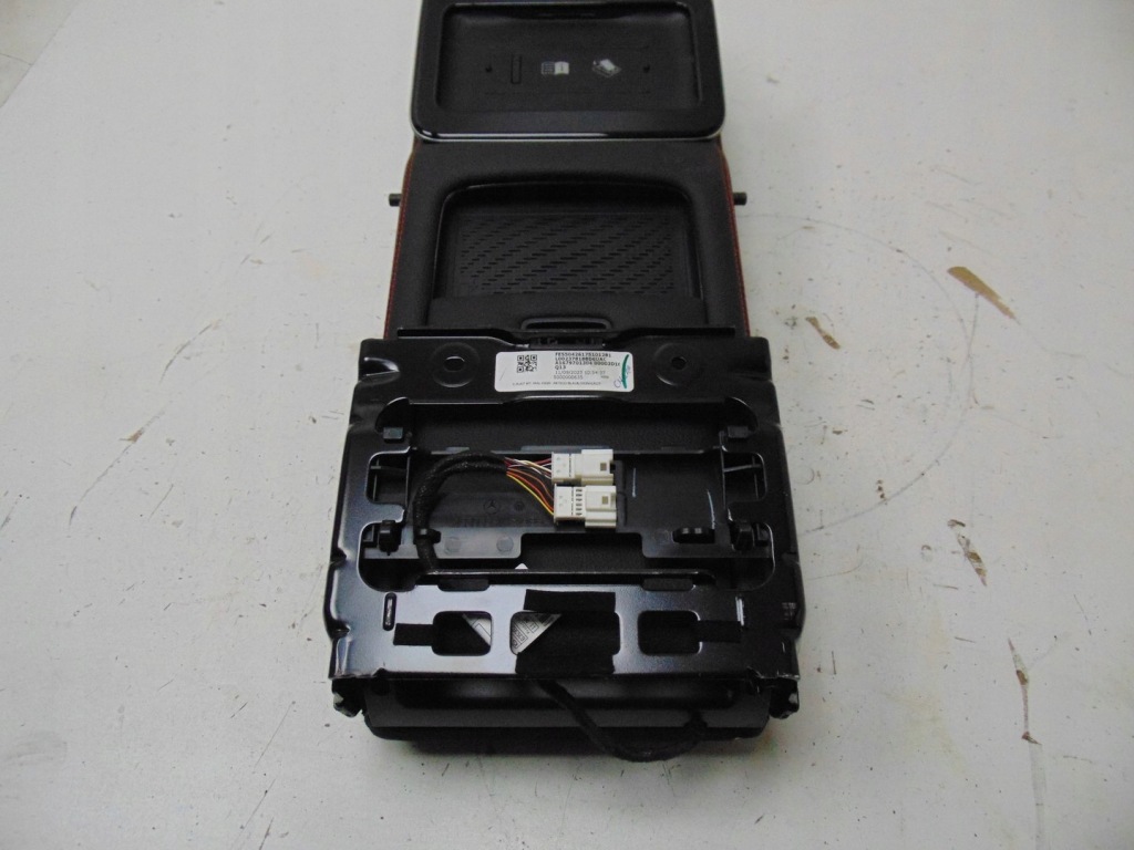 фото №14, Підлокітник бардачок підголівник mercedes w167 a1679701304 a1679704600